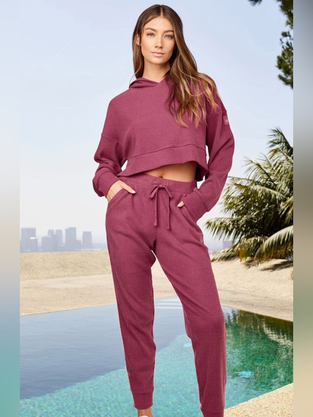 ALO Yoga Muse Sweatshirt & Sweatpant Set - Raspberry Sorbet - Size XS